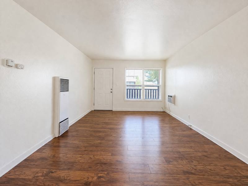 Apartment for rent at 1916 E Hunter Ave #4, Fresno, CA 93703