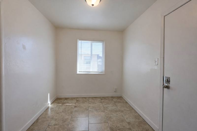 Apartment for rent at 1916 E Hunter Ave #4, Fresno, CA 93703