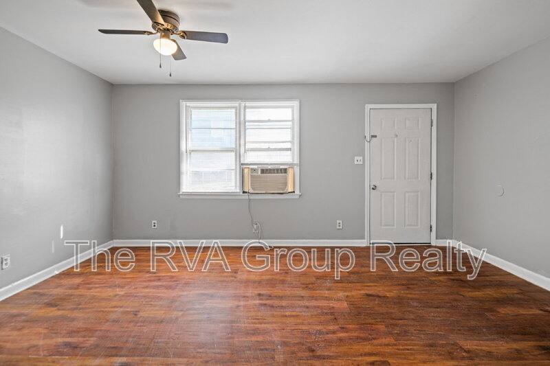 Apartment for rent at 1528 Lincoln St, Petersburg, VA 23803