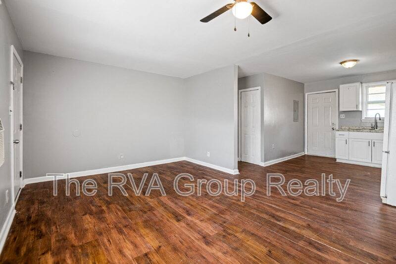 Apartment for rent at 1528 Lincoln St, Petersburg, VA 23803