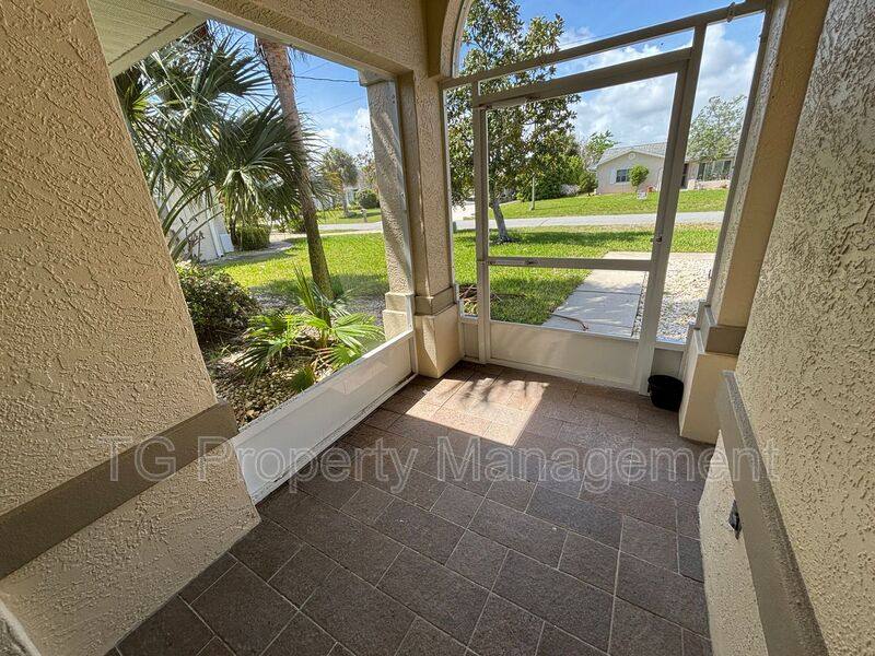 House for rent at 20 Clarendon Court N, Palm Coast, FL 32137