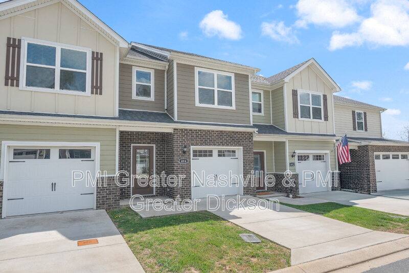 Townhouse for rent at 404 Masters Way, Dickson, TN 37055
