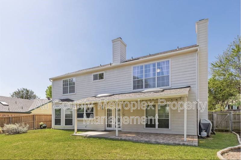 House for rent at 516 Arbor Oak Dr, Grapevine, TX 76051