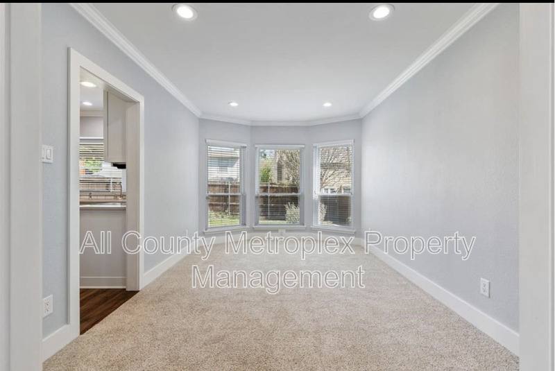 House for rent at 516 Arbor Oak Dr, Grapevine, TX 76051