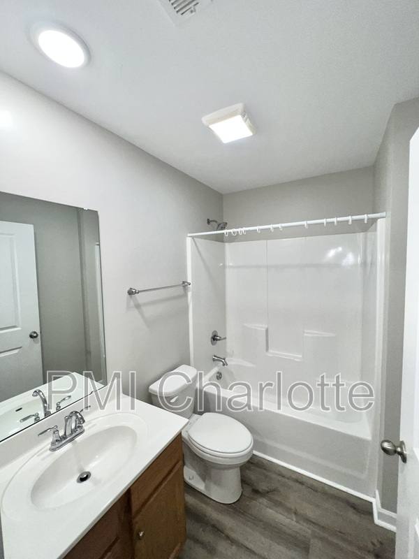 Apartment for rent at 729 Fisher Ferry St E, Thomasville, NC 27360