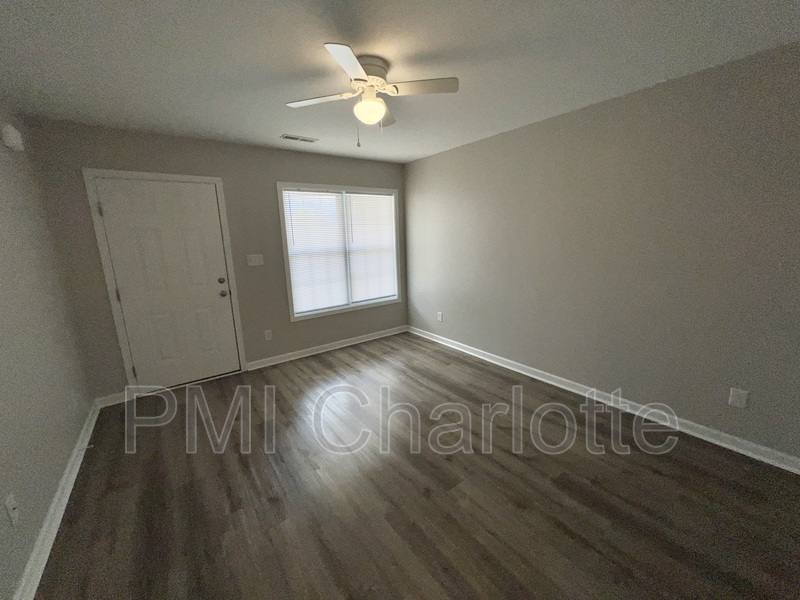 Apartment for rent at 729 Fisher Ferry St E, Thomasville, NC 27360
