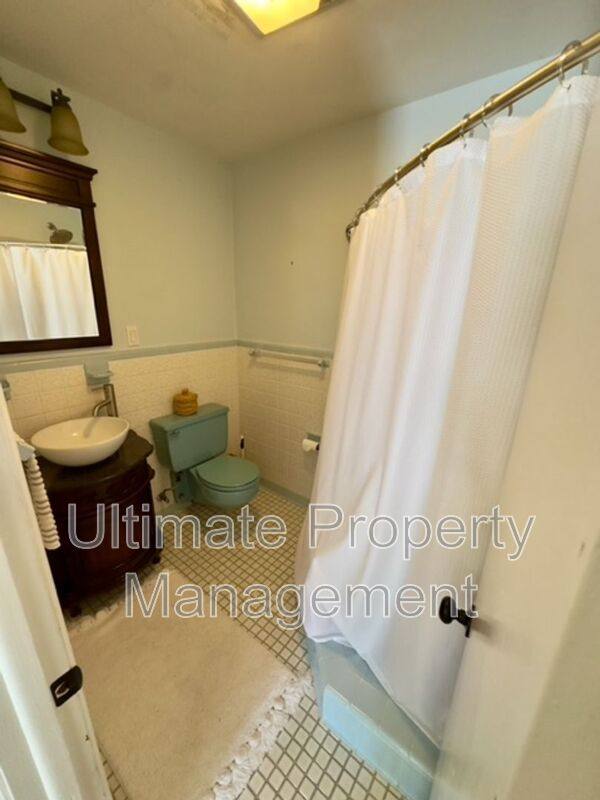 House for rent at 6300 Towles Rd, Wilmington, NC 28409