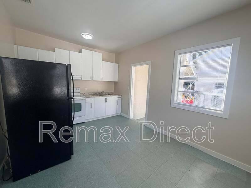 House for rent at 504 El Prado, Floor, West Palm Beach, FL 33405