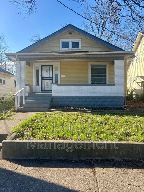 House for rent at 1214 Dresden Ave, Louisville, KY 40215
