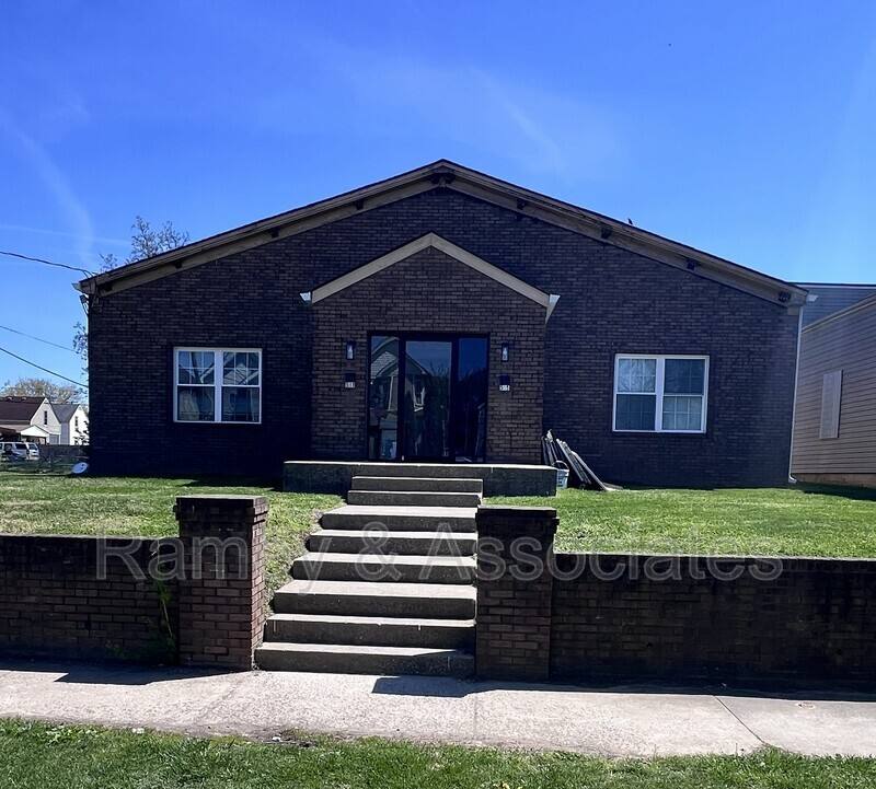 Apartment for rent at 515 S 20th St, Louisville, KY 40203