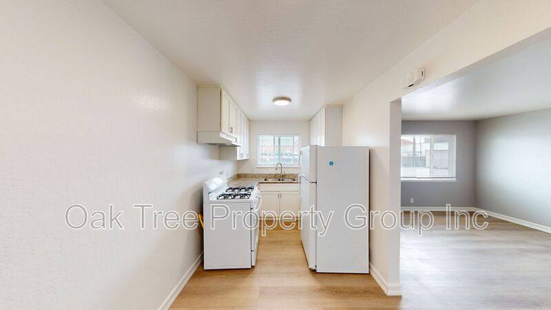 Apartment for rent at 2320 Buena Vista Ave #B, Alameda, CA 94501