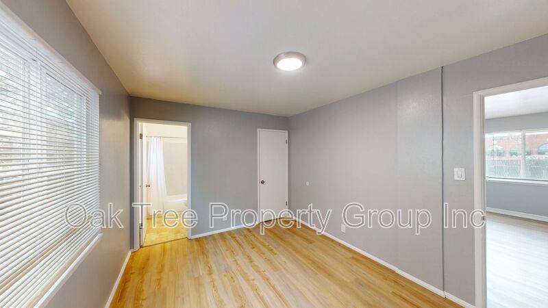 Apartment for rent at 2320 Buena Vista Ave #B, Alameda, CA 94501