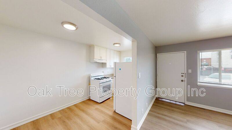 Apartment for rent at 2320 Buena Vista Ave #B, Alameda, CA 94501
