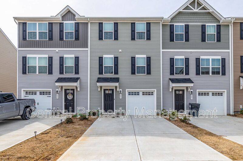 House for rent at 225 Coldwater Creek Court, Simpsonville, SC 29680