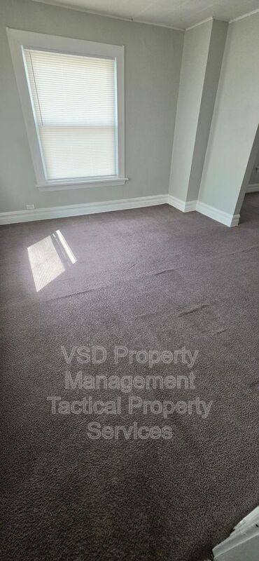 Apartment for rent at 8204 Vineyard Ave #UP, Cleveland, OH 44105