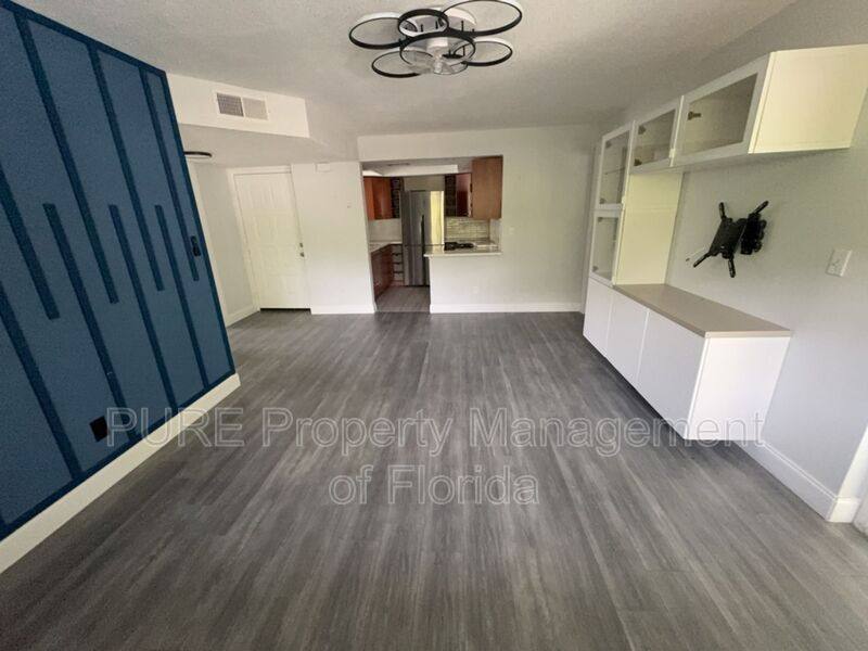 Condo for rent at 454 Fairways Circle #B204, Ocala, FL 34472