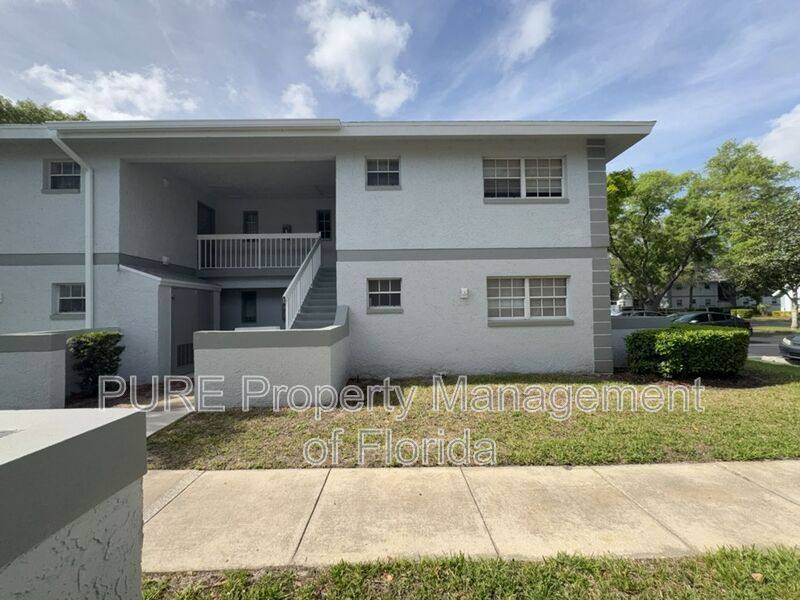 Condo for rent at 454 Fairways Circle #B204, Ocala, FL 34472