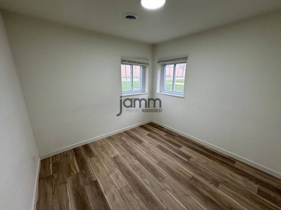 Apartment for rent at 18997 Hilliard Blvd #1, Rocky River, OH 44116