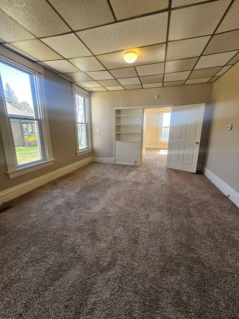 Apartment for rent at 2148 Telegraph Rd, Davenport, IA 52802