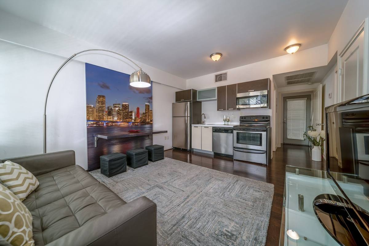 Apartment for rent at 601 11th St #206, Miami Beach, FL 33139