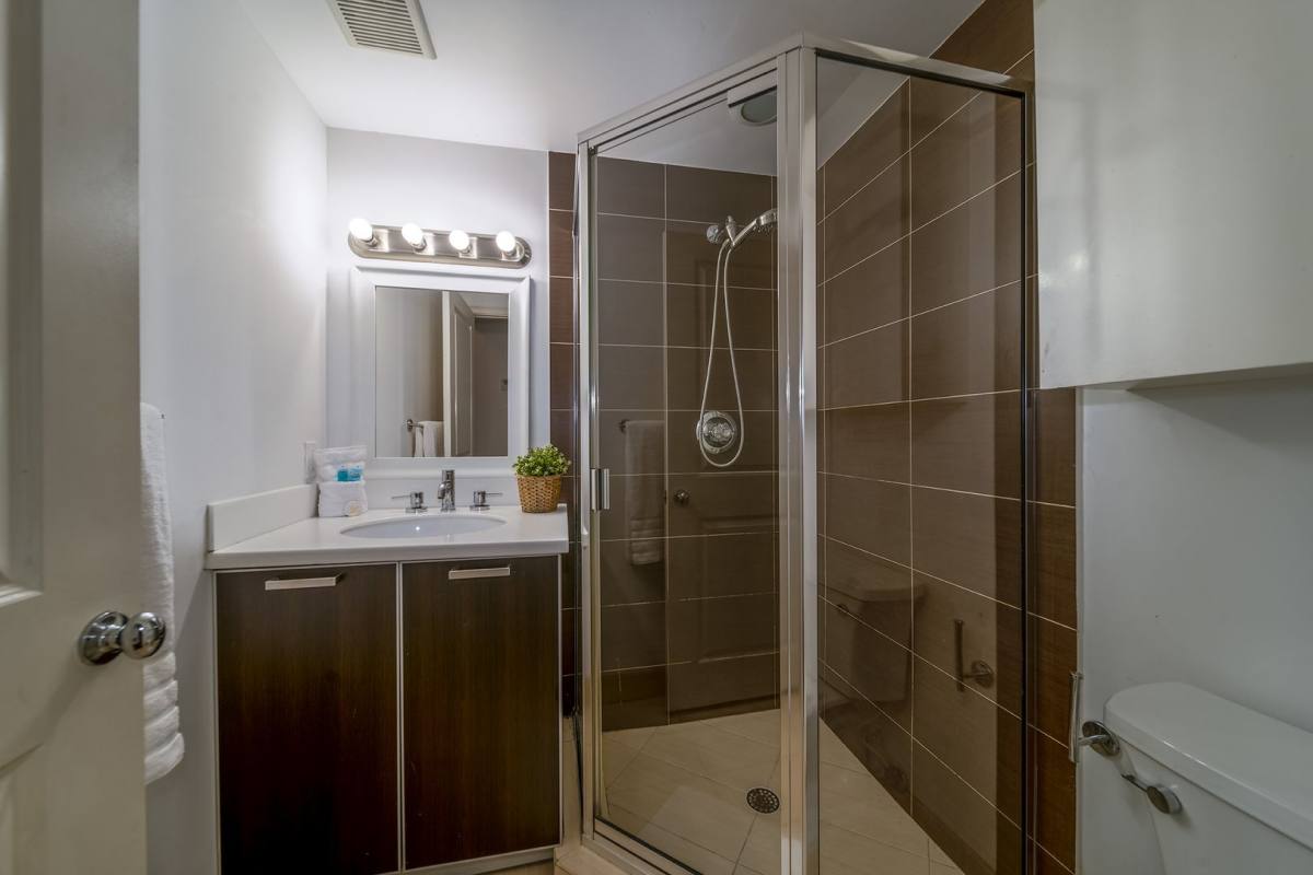 Apartment for rent at 601 11th St #206, Miami Beach, FL 33139