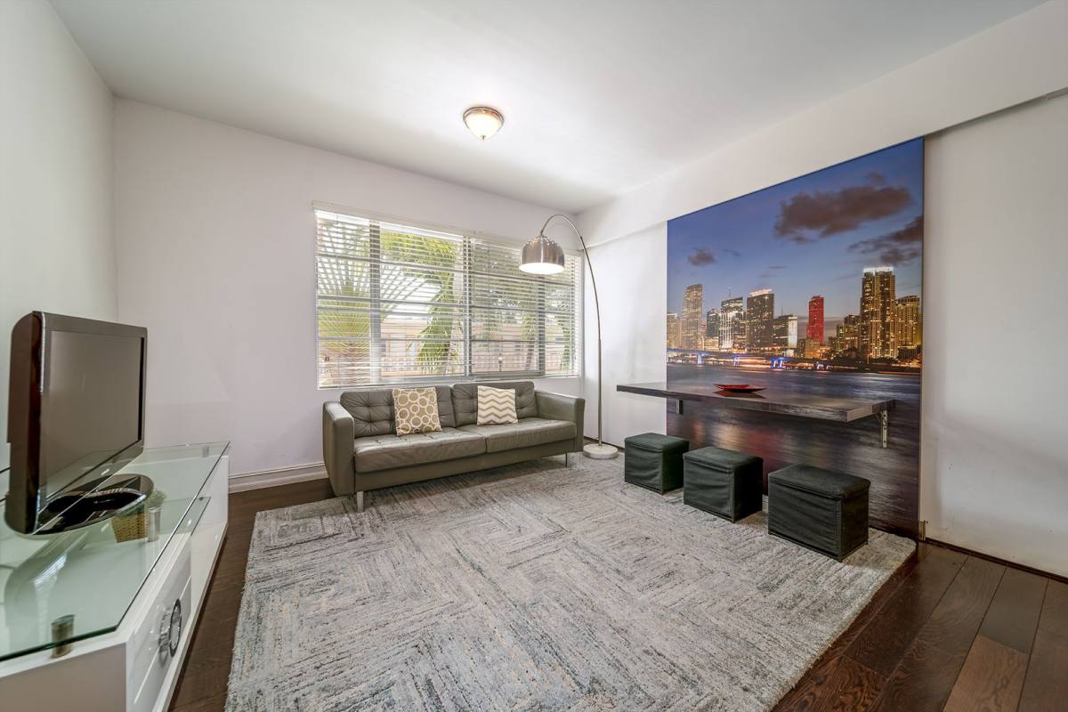 Apartment for rent at 601 11th St #206, Miami Beach, FL 33139