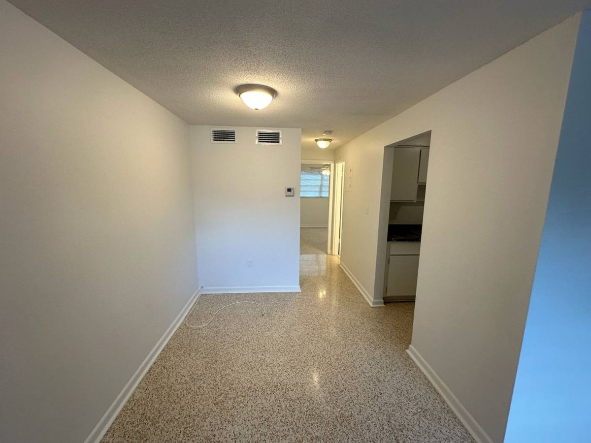 Apartment for rent at 3200 Fairway Lane, Orlando, FL 32804