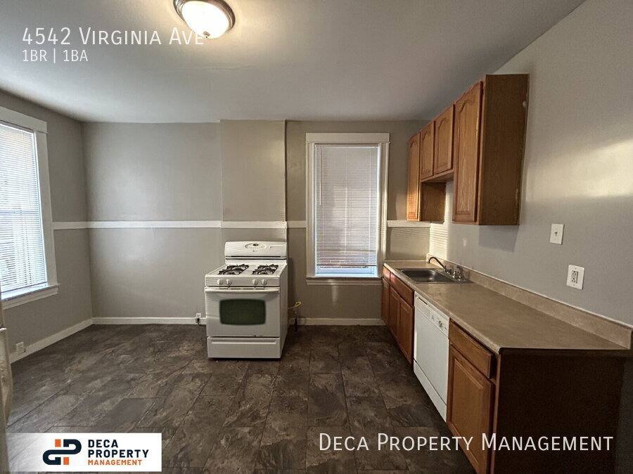 Apartment for rent at 4542 Virginia Ave #1F, Saint Louis, MO 63111