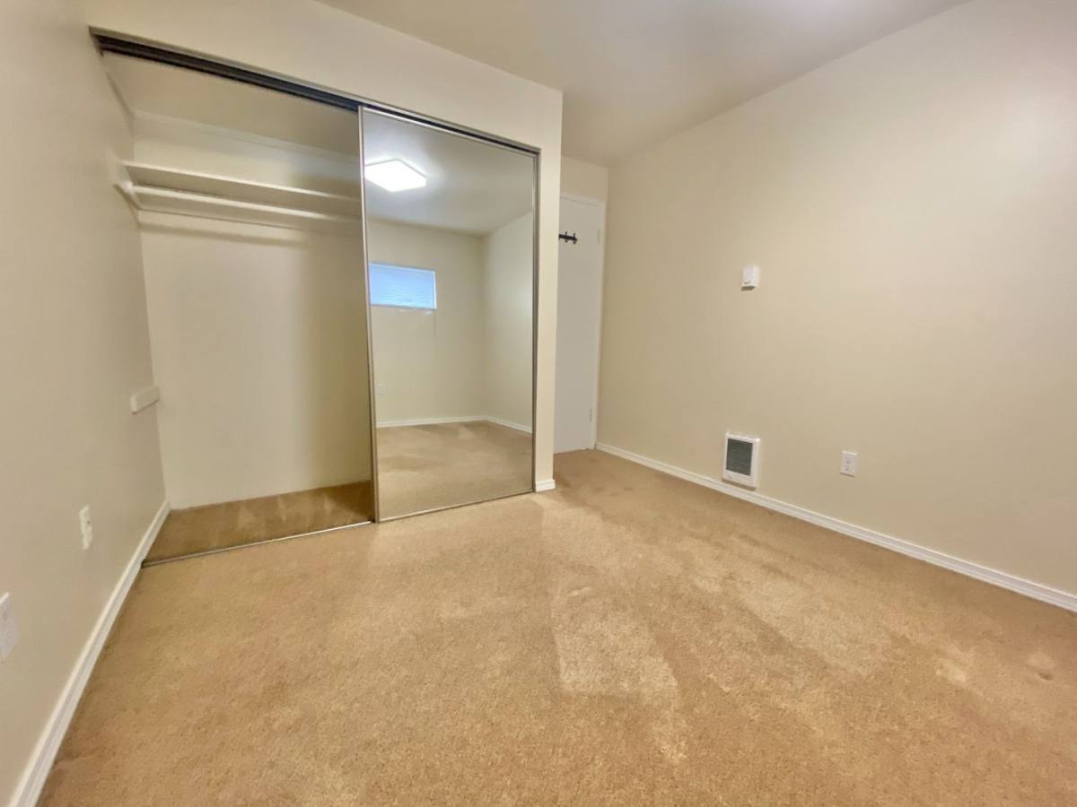 Apartment for rent at 1700 Summit Ave, Seattle, WA 98122