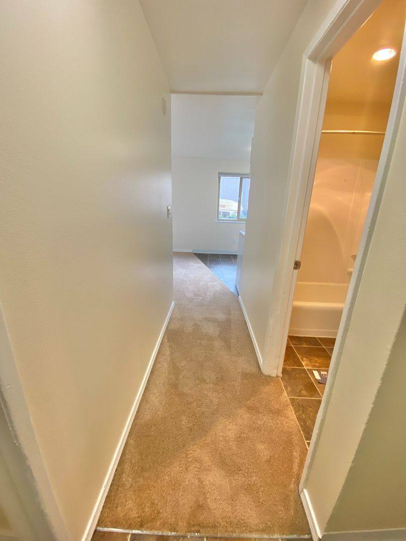 Apartment for rent at 1700 Summit Ave, Seattle, WA 98122
