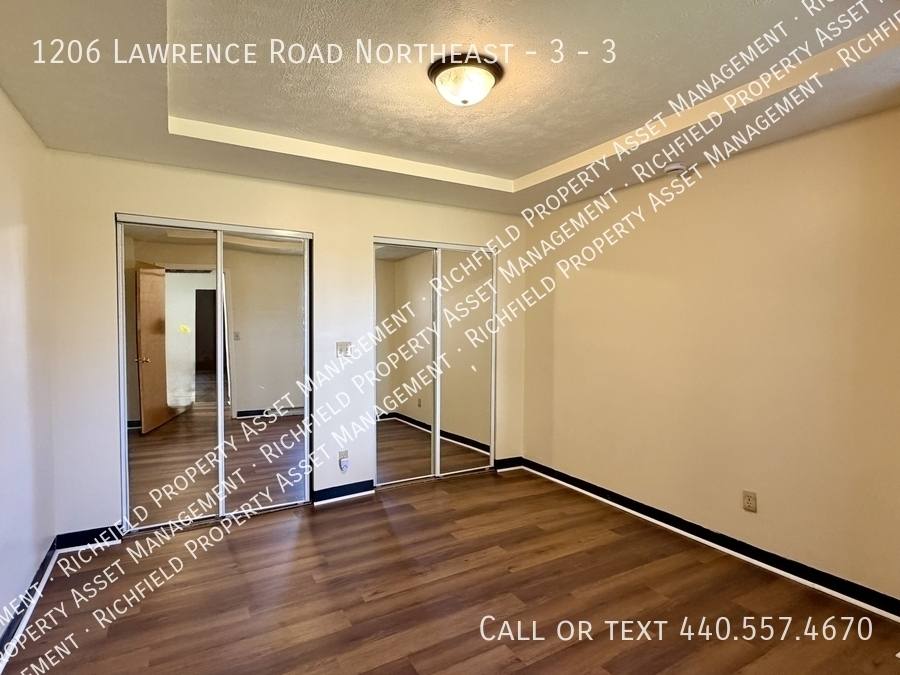 Apartment for rent at 1206 Lawrence Rd NE - 3 #3, Canton, OH 44705