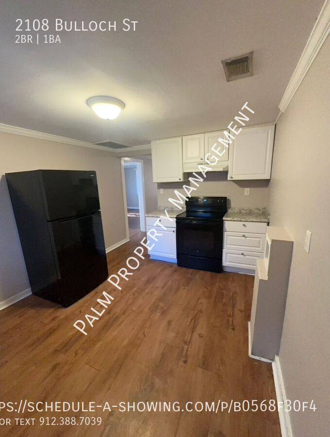 Apartment for rent at 2108 Bulloch St, Savannah, GA 31405