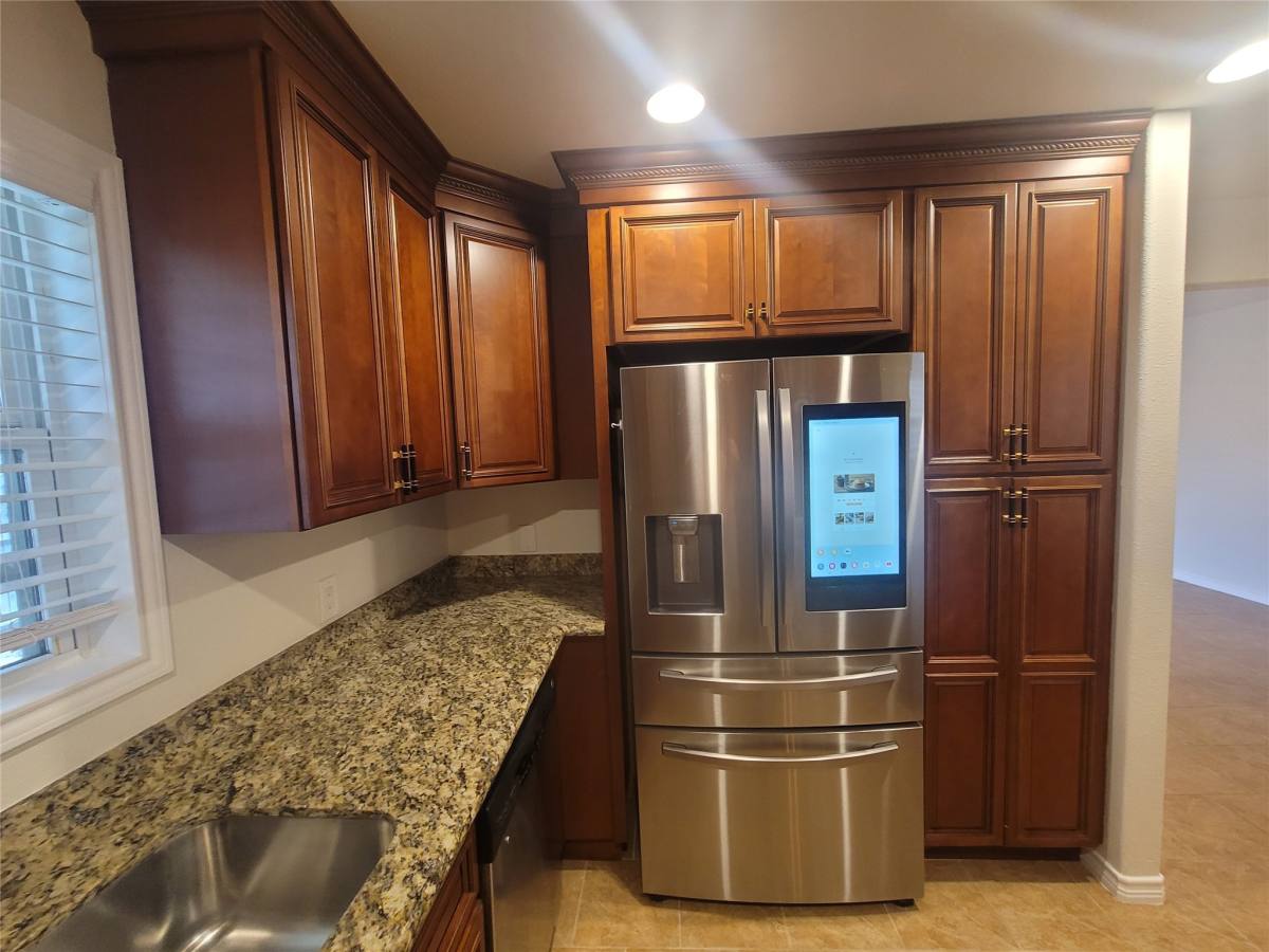 Apartment for rent at 107 Avalon Way #107, Galveston, TX 77550