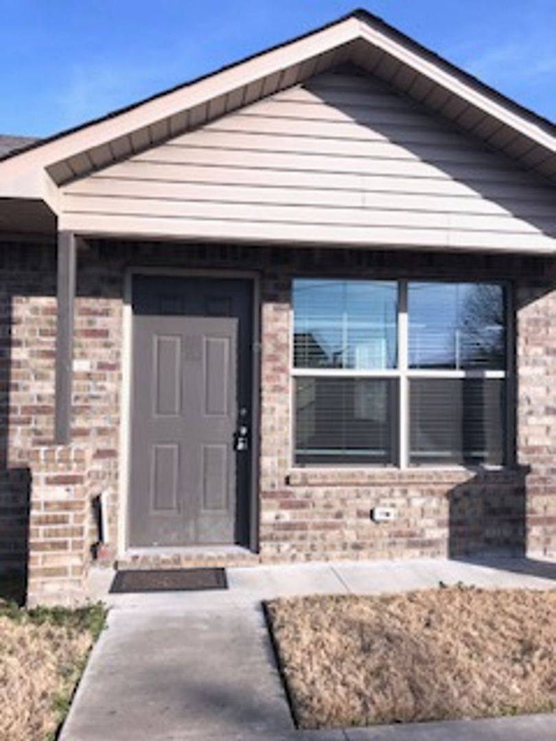 Apartment for rent at 5124 S 29th, Fort Smith, AR 72901