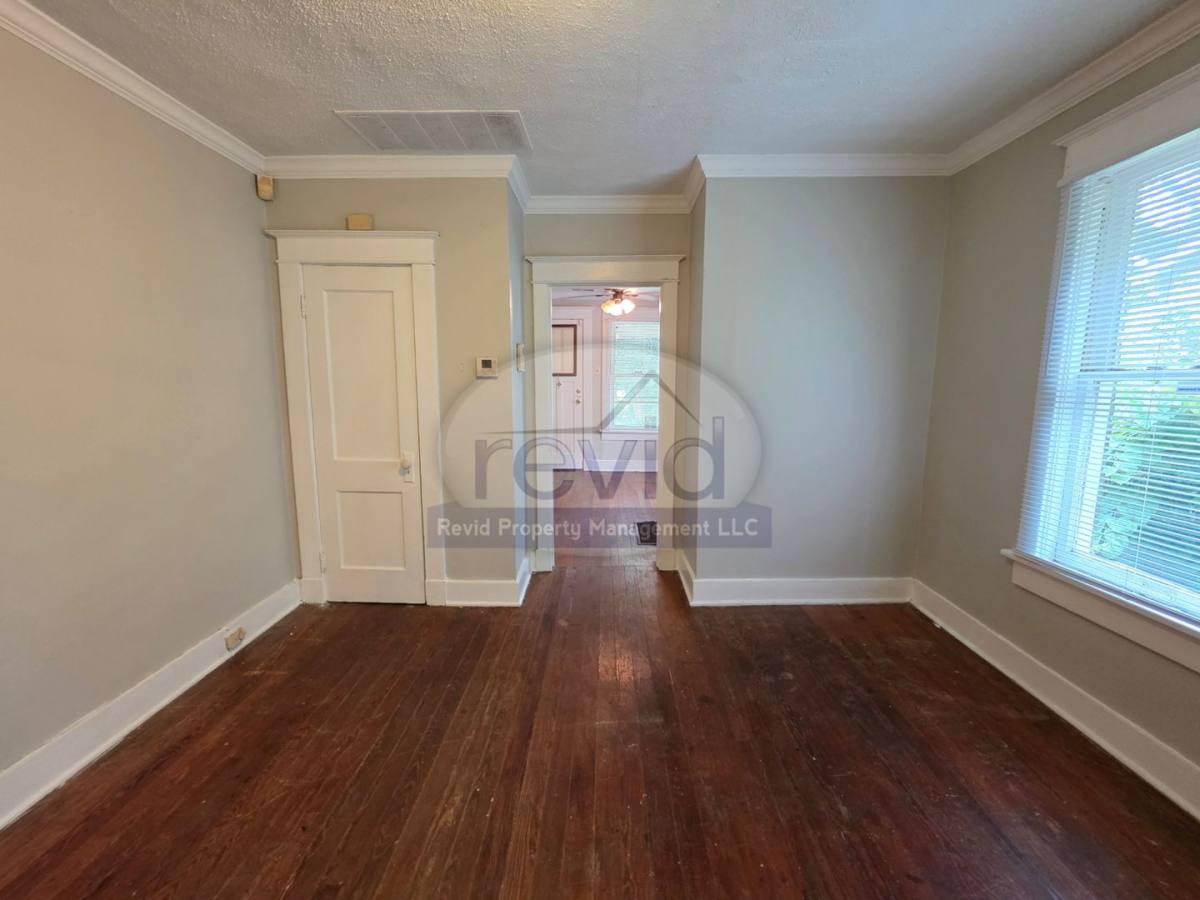 Apartment for rent at 3604 Douglass Ave, Memphis, TN 38111