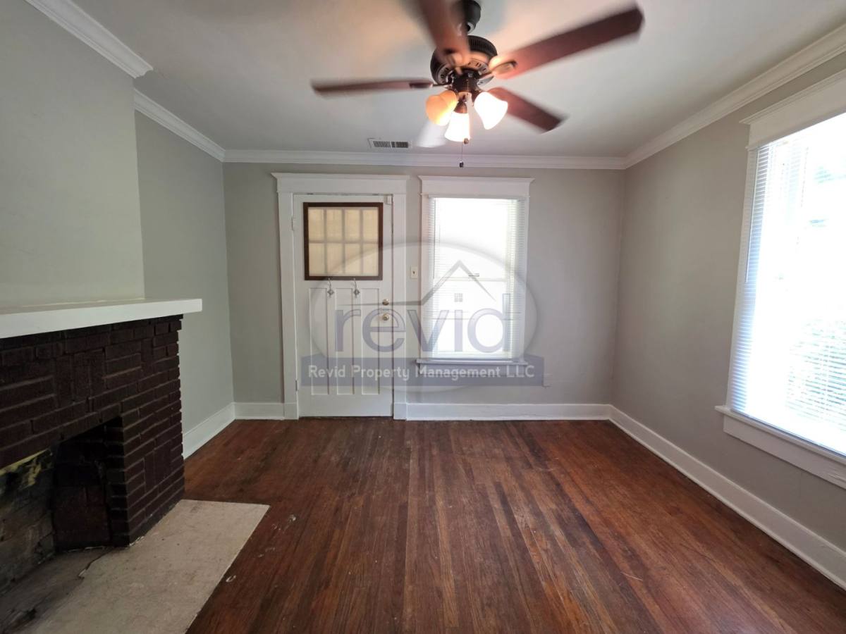 Apartment for rent at 3604 Douglass Ave, Memphis, TN 38111