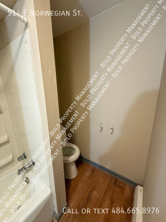 House for rent at 514 E Norwegian St, Pottsville, PA 17901