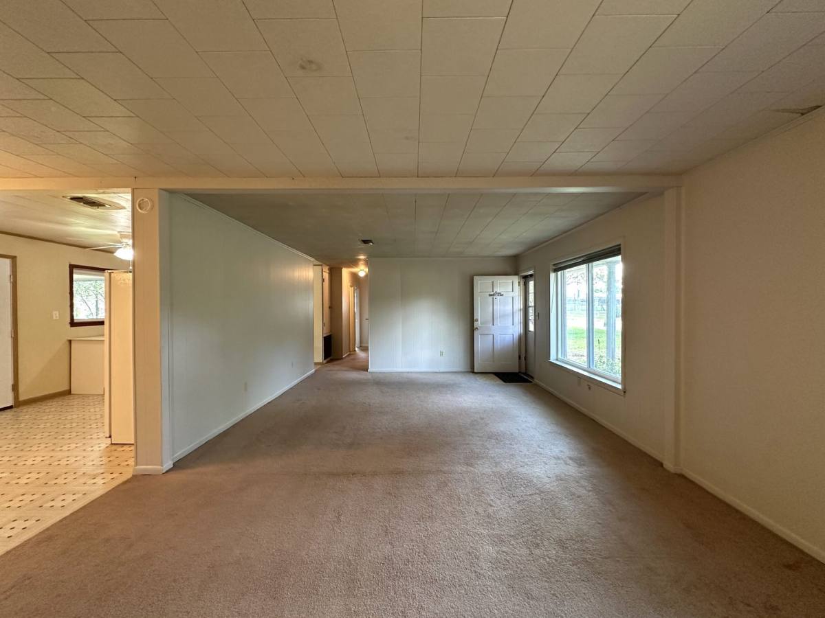 House for rent at 8101 4th Ave, Laurel Hill, FL 32567