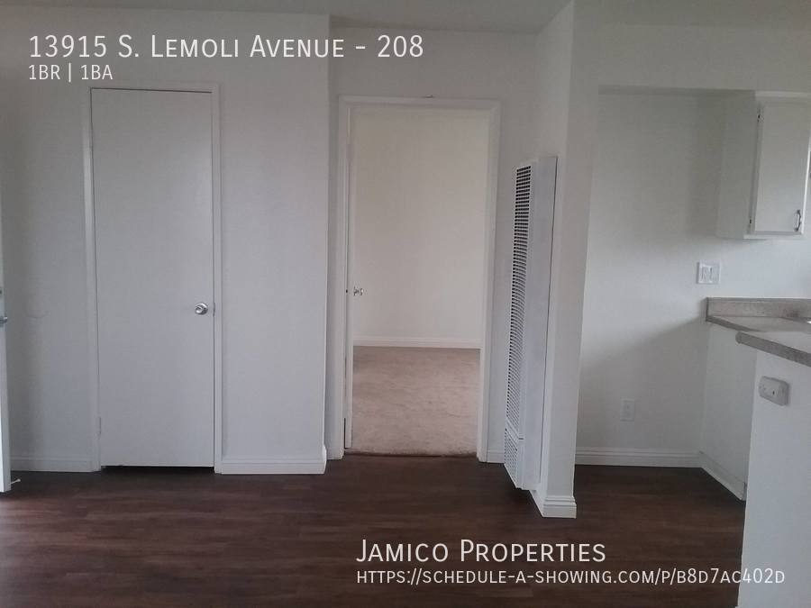 Apartment for rent at 13915 S Lemoli Ave #208, Hawthorne, CA 90250