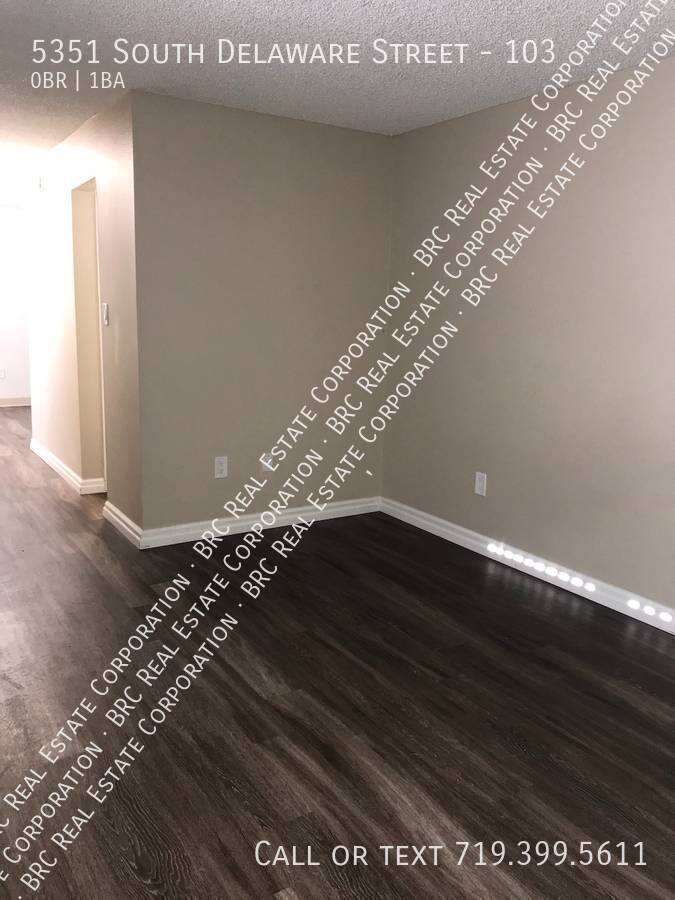 Apartment for rent at 5351 S Delaware St #103, Littleton, CO 80120