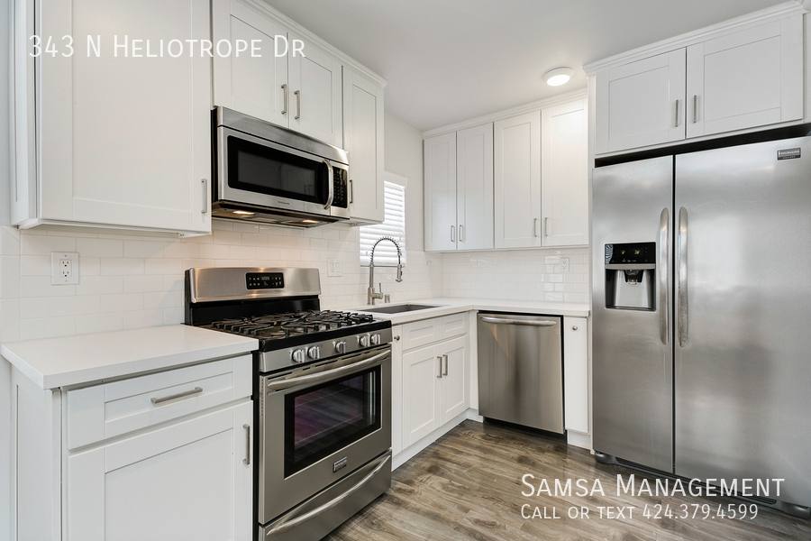 Apartment for rent at 343 N Heliotrope Dr, Los Angeles, CA 90004