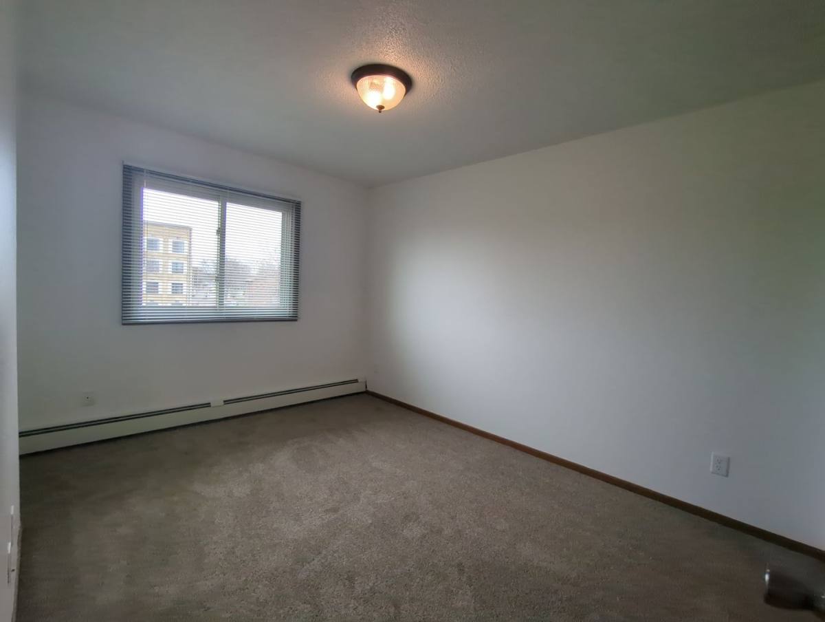 Apartment for rent at 28 3rd Ave NE, Saint Cloud, MN 56304