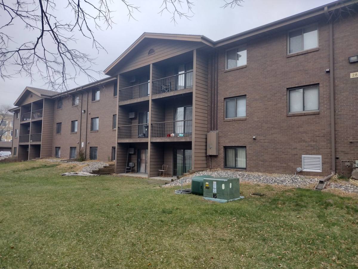 Apartment for rent at 28 3rd Ave NE, Saint Cloud, MN 56304