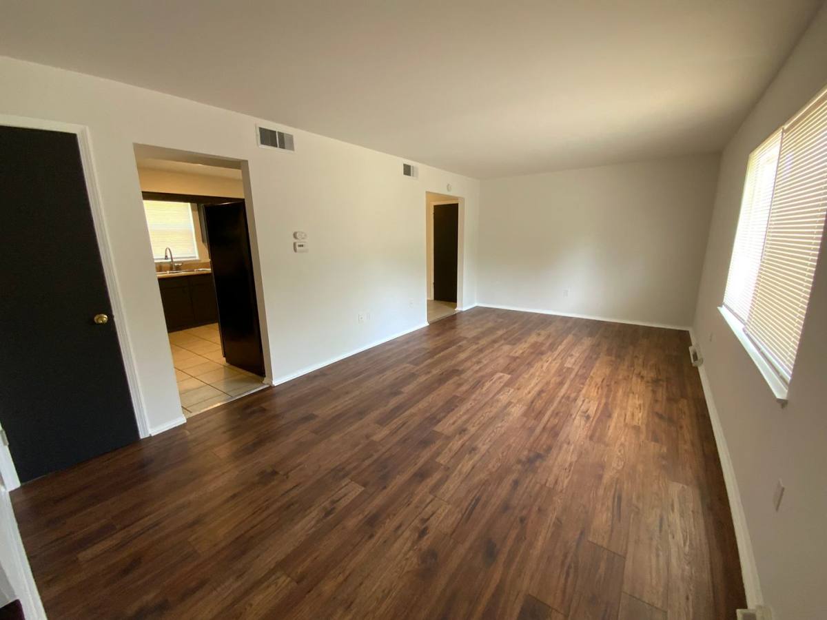 Apartment for rent at 409-411 Brewer Dr, Columbia, MO 65203
