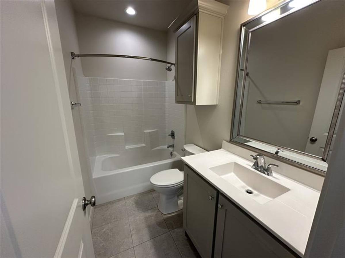 Townhouse for rent at 8406 Cambridge Rd, Tyler, TX 75703