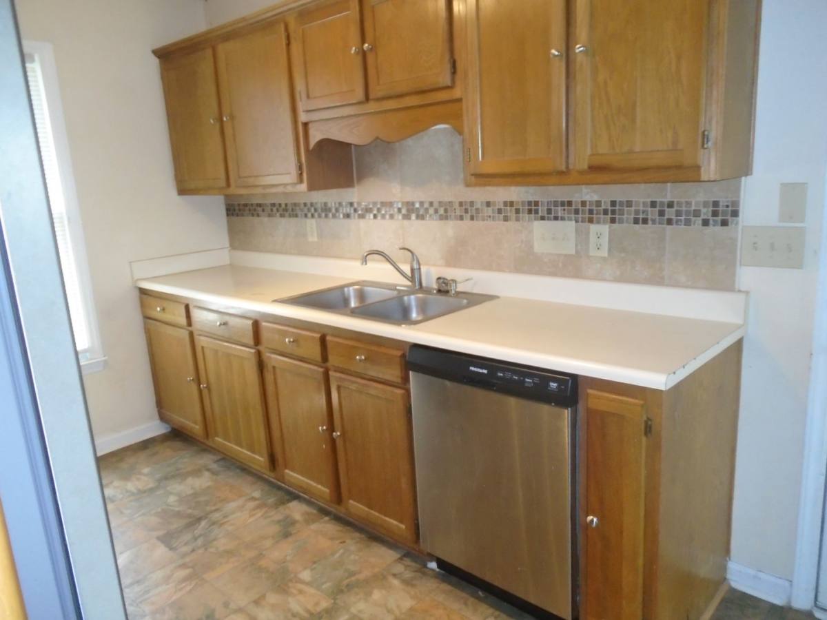 House for rent at 6334 Greycliff Dr, Fayetteville, NC 28314