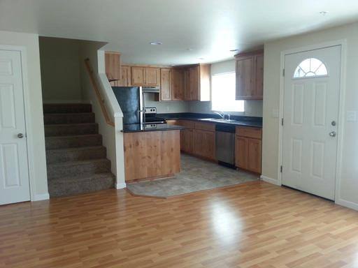 Apartment for rent at 435 E 18th Alley, Eugene, OR 97401