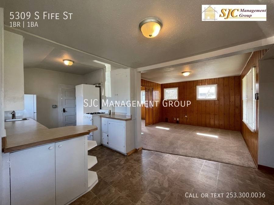 Apartment for rent at 5309 S Fife St, Tacoma, WA 98409