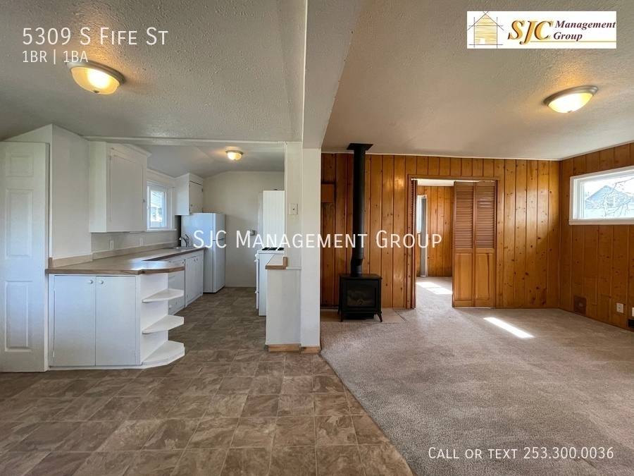 Apartment for rent at 5309 S Fife St, Tacoma, WA 98409