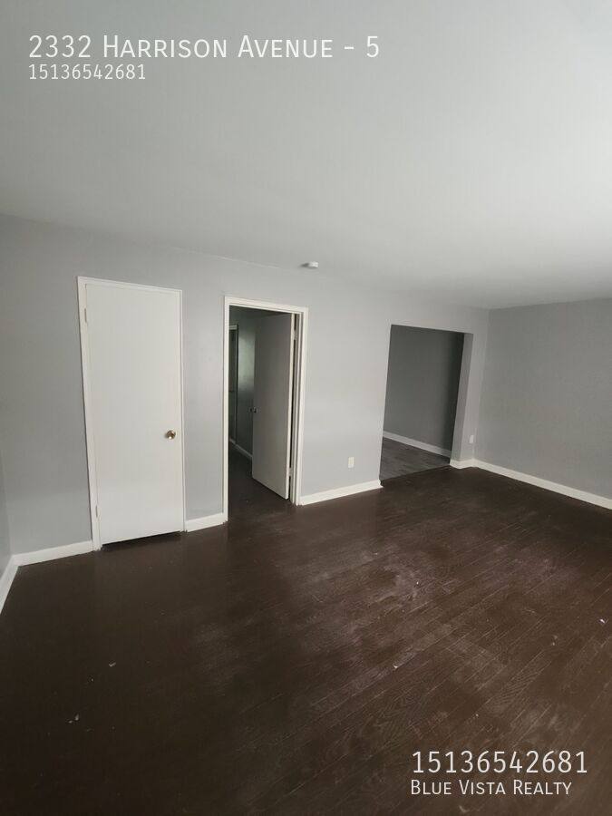 Apartment for rent at 2332 Harrison Ave #5, Cincinnati, OH 45211